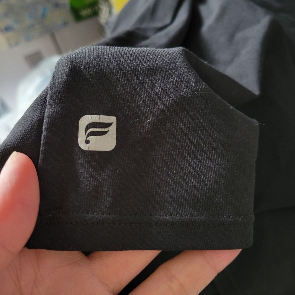 Fabletics Black Mesh Cut Out Back Elastic Band Wo… - image 8